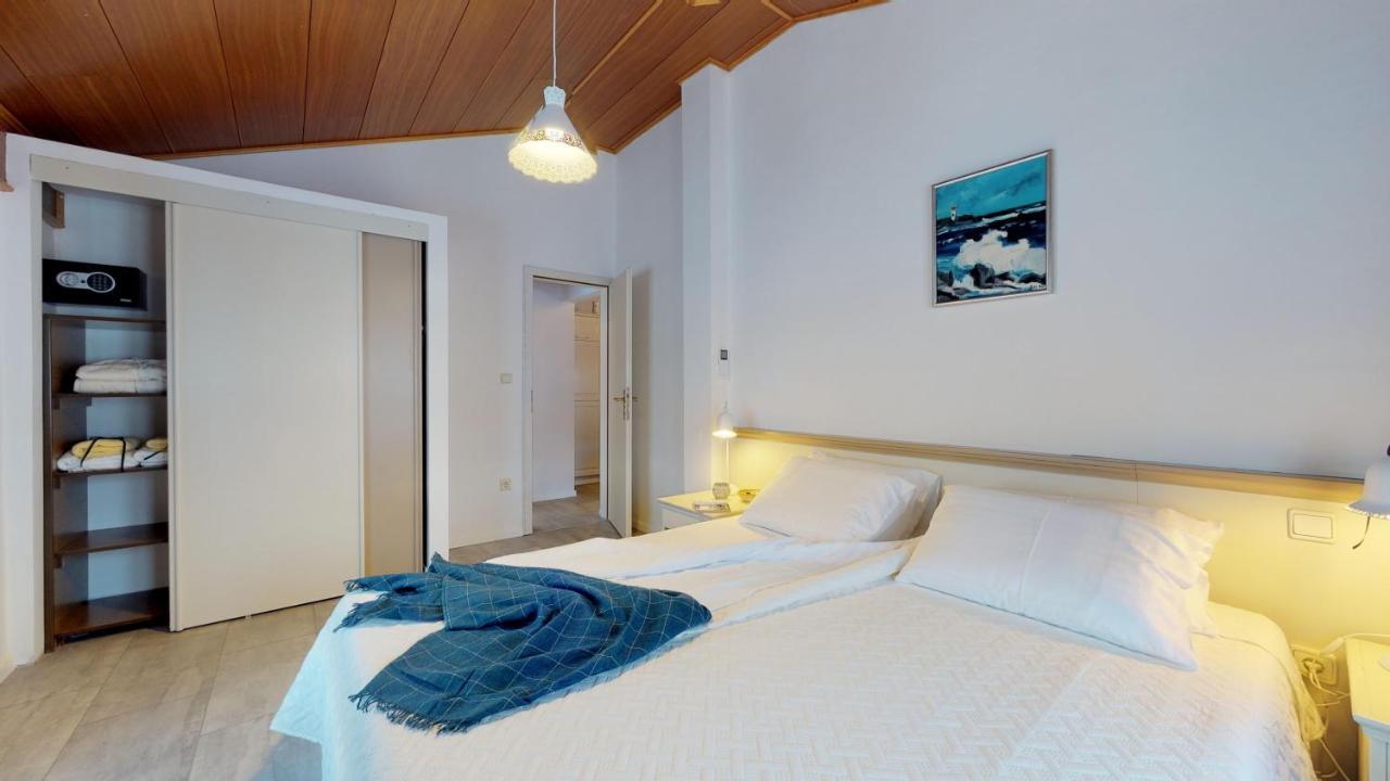 Nina Deluxe Superior 5 Star Apartment, Your Piece Of Heaven By The Sea & Park Novigrad Istria 외부 사진