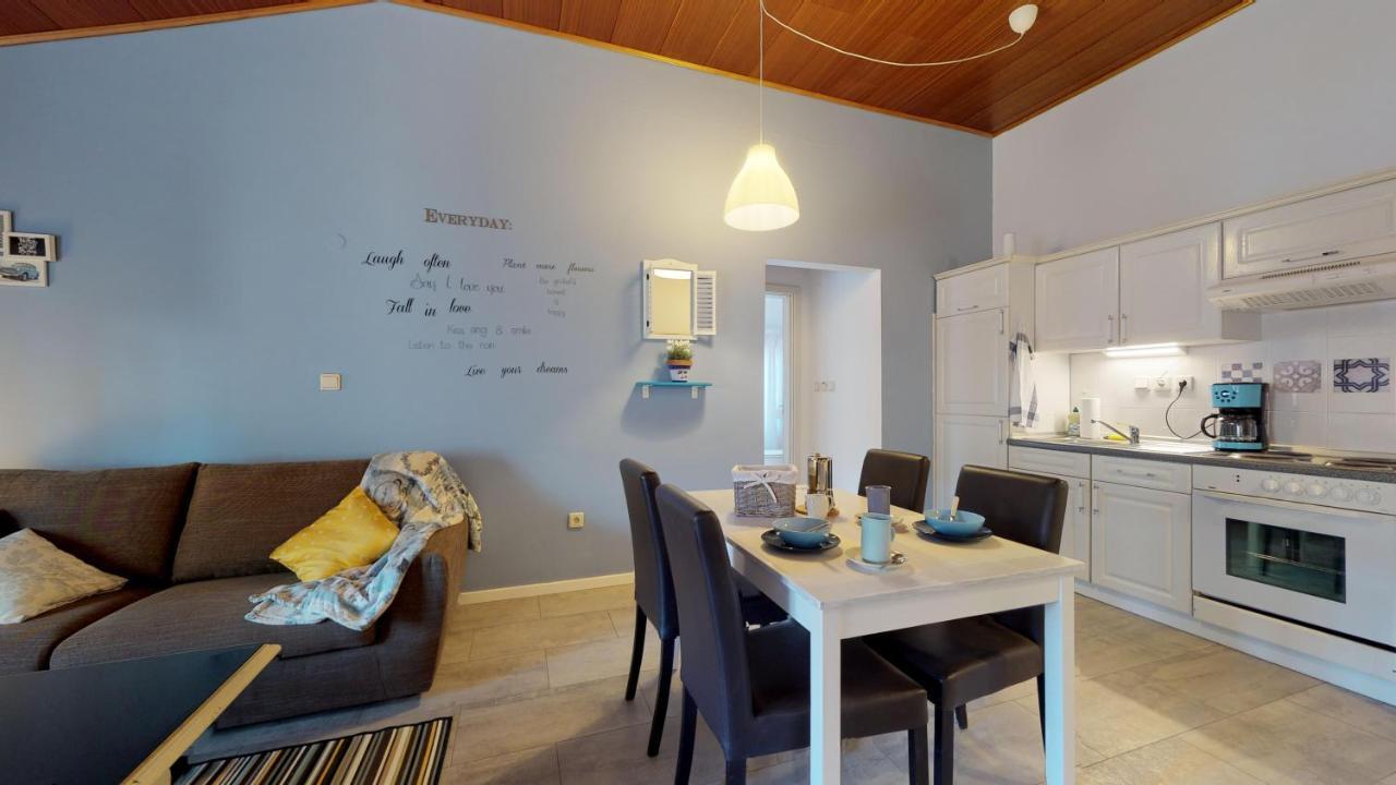 Nina Deluxe Superior 5 Star Apartment, Your Piece Of Heaven By The Sea & Park Novigrad Istria 외부 사진