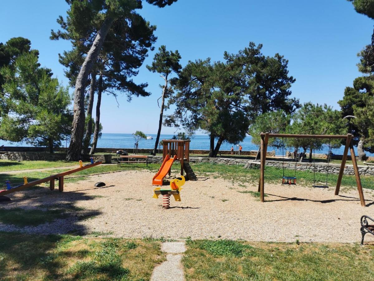 Nina Deluxe Superior 5 Star Apartment, Your Piece Of Heaven By The Sea & Park Novigrad Istria 외부 사진