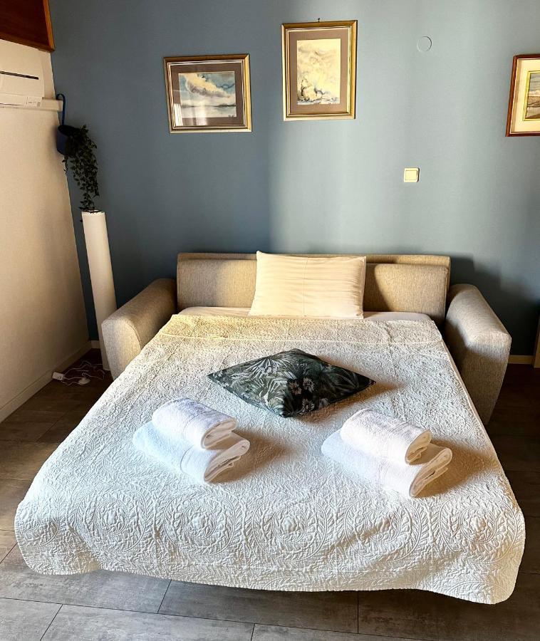 Nina Deluxe Superior 5 Star Apartment, Your Piece Of Heaven By The Sea & Park Novigrad Istria 외부 사진